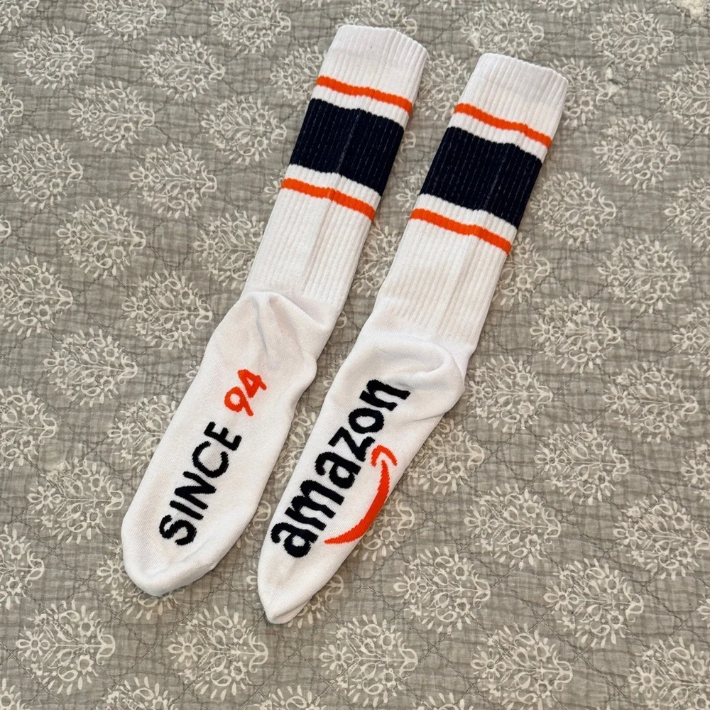 Amazon Logo Socks - Picture 1 of 2
